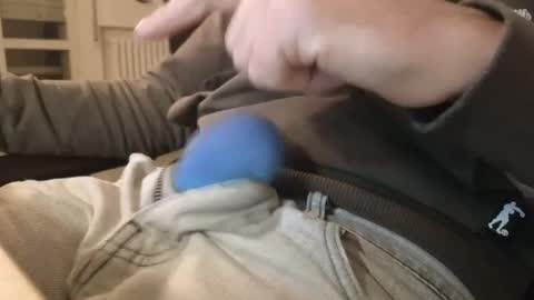 Machine  Sperme  online show from December 2024 07:42:01 PM