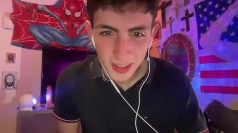 Angel online show from October 2025 11:34:02 PM