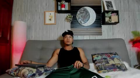 Snapshot of jeremy_wallker chatting on February 2026 09:48:02 PM Jeremy online show from February 2026 09:48:02 PM