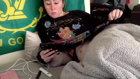 Snapshot of jerseydevl chatting on December 2024 08:07:01 PM the jersey devil online show from December 2024 08:07:01 PM