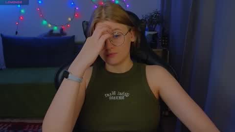  JessieVibes online show from November 2025 03:36:02 PM