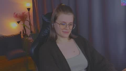  JessieVibes online show from April 2026 02:47:01 PM