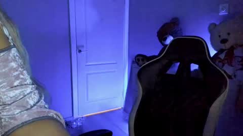 jess1ca_rabb1t online show from January 2025 11:44:02 AM