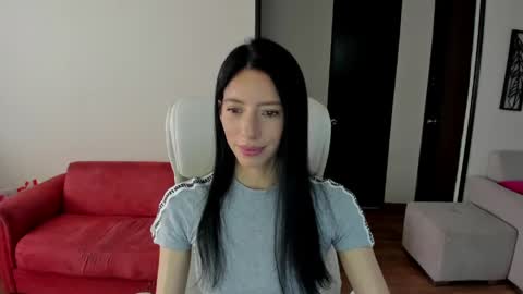 jess_rosse online show from May 2026 04:37:02 PM