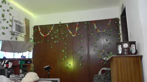 Snapshot of jess_sweett chatting on January 2026 03:27:01 PM Jessica online show from January 2026 03:27:01 PM