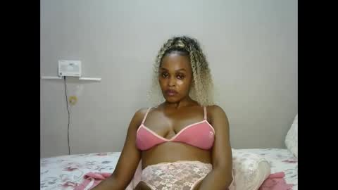 jessajoyy online show from February 2026 06:41:01 PM