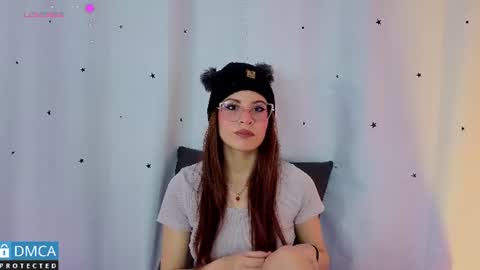 Snapshot of jessi_walker chatting on June 2026 03:11:02 AM Jessi online show from June 2026 03:11:02 AM