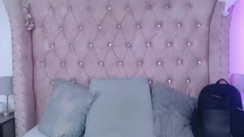 Jessica  online show from February 2026 08:25:01 PM