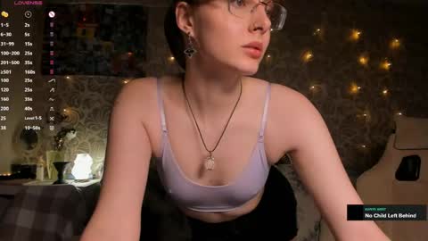Snapshot of jessica_jane_ chatting on June 2026 12:26:01 AM Mila online show from June 2026 12:26:01 AM