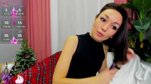 Snapshot of jessica_tiny chatting on December 2024 01:55:02 AM Jessica online show from December 2024 01:55:02 AM