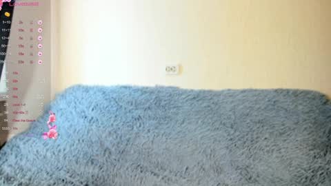 jessica_volker online show from May 2026 11:27:02 AM