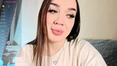 jessica_volker online show from May 2026 06:58:01 PM