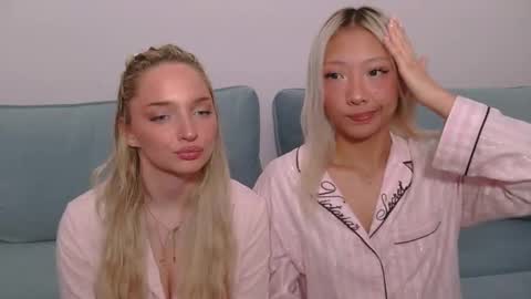 Snapshot of jessicahwinters chatting on November 2025 01:37:01 AM Jessica online show from November 2025 01:37:01 AM