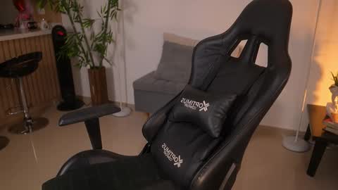  Jessica Pratt  IG jessicaxpratt online show from March 2026 08:01:01 PM