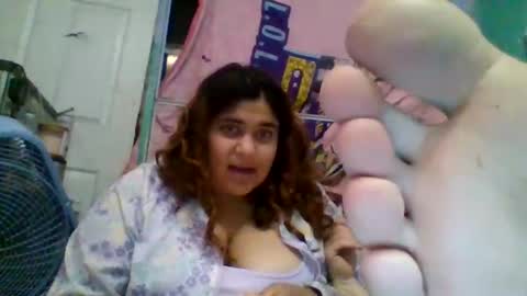 Snapshot of jessicarabbits4 chatting on June 2026 02:11:02 AM dovedianna online show from June 2026 02:11:02 AM