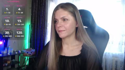 Snapshot of jessiemays chatting on April 2026 01:27:01 AM Jess online show from April 2026 01:27:01 AM