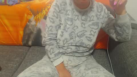 Snapshot of jessiestar3 chatting on February 2025 03:01:02 AM jessiestar3 online show from February 2025 03:01:02 AM