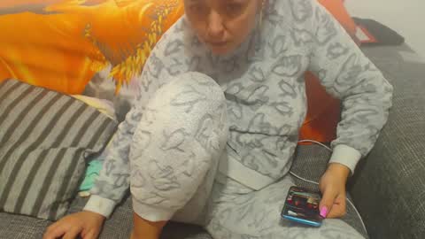 Snapshot of jessiestar3 chatting on February 2025 06:39:02 AM jessiestar3 online show from February 2025 06:39:02 AM