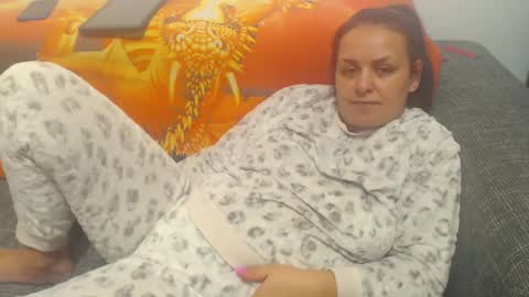 Snapshot of jessiestar3 chatting on February 2025 06:36:02 PM jessiestar3 online show from February 2025 06:36:02 PM
