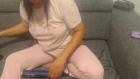 Snapshot of jessiestar3 chatting on February 2025 01:47:02 AM jessiestar3 online show from February 2025 01:47:02 AM