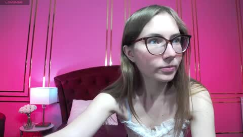 JessieStarrr online show from April 2026 05:10:01 PM