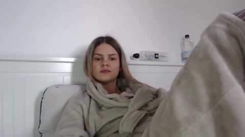 jessieryan online show from October 2025 05:30:01 AM