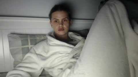 jessieryan online show from November 2025 03:11:01 PM