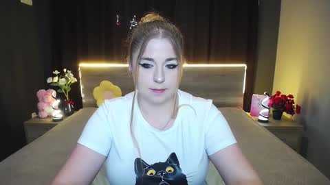 Jess online show from November 2025 07:31:02 AM