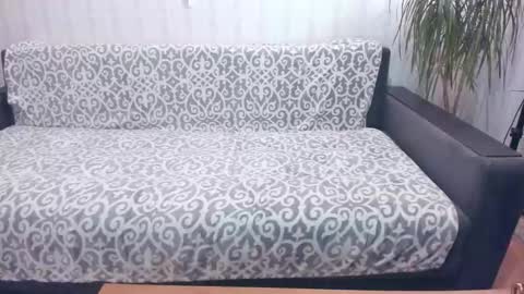 NEW VIDEO IN BIO online show from October 2025 03:04:01 PM