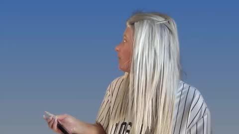 Jessye online show from September 2025 10:51:02 AM
