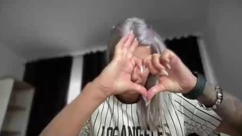 Jessye online show from September 2025 09:47:02 AM