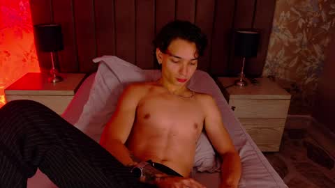 Jessy online show from June 2026 08:33:02 PM
