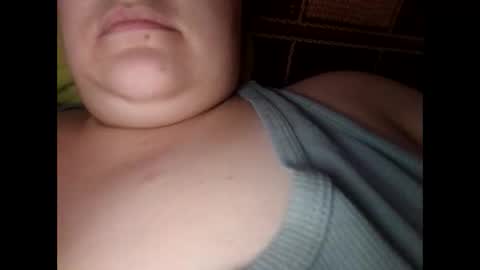 Snapshot of jessyxcuteee chatting on November 2025 05:02:02 AM Jessy online show from November 2025 05:02:02 AM