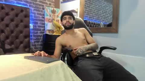 Snapshot of jesus77_ chatting on November 2025 02:06:02 PM --- Jesus --- online show from November 2025 02:06:02 PM