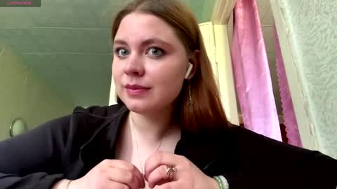 Snapshot of jesusgutzwiller chatting on May 2026 09:05:01 AM Violetta online show from May 2026 09:05:01 AM