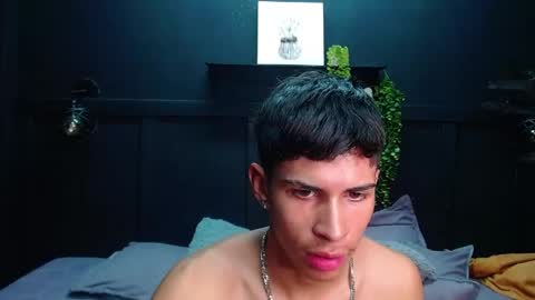 JEAN  online show from May 2026 06:58:01 PM