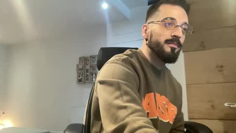 JEUNEMEK007 online show from December 2024 03:17:01 PM