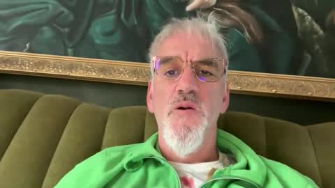 jewlronny online show from November 2025 10:05:01 AM