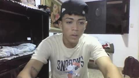 jeycolbigcock online show from April 2026 02:00:02 AM