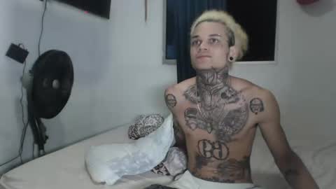 Snapshot of jeykob_23 chatting on December 2024 04:32:02 AM JEYKOB online show from December 2024 04:32:02 AM