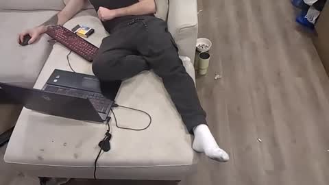 Snapshot of jf12334 chatting on November 2025 09:31:01 AM NedeledeN online show from November 2025 09:31:01 AM