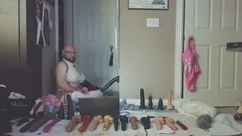 Snapshot of jghosty69 chatting on January 2025 07:28:02 PM Nasty Cumslut online show from January 2025 07:28:02 PM