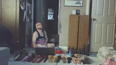 Snapshot of jghosty69 chatting on February 2025 08:28:01 PM Nasty Cumslut online show from February 2025 08:28:01 PM