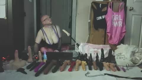 Snapshot of jghosty69 chatting on October 2025 02:32:01 AM Nasty Cumslut online show from October 2025 02:32:01 AM