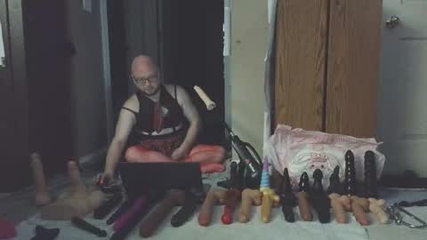 Snapshot of jghosty69 chatting on December 2025 01:58:01 AM Nasty Cumslut online show from December 2025 01:58:01 AM