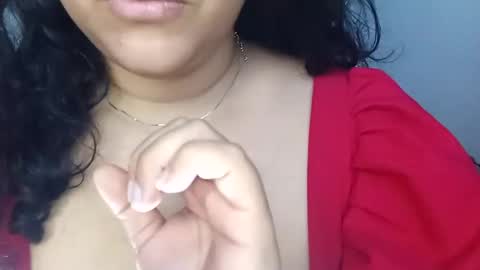 Snapshot of jho173027 chatting on October 2025 06:41:02 AM En moreno online show from October 2025 06:41:02 AM