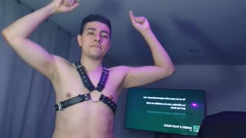 Jhoan Saenz online show from October 2025 11:47:01 PM