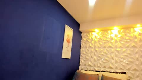 Jhoana  online show from September 2025 05:25:01 PM