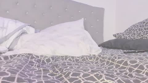 jhoanatrans22 online show from January 2025 09:47:01 PM