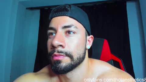 Jhojan Strong  online show from March 2026 03:32:02 AM